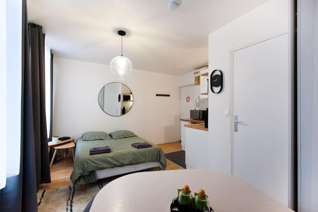 La Casa : Logement En Centre Ville, Cathedrale Amiens Exterior foto